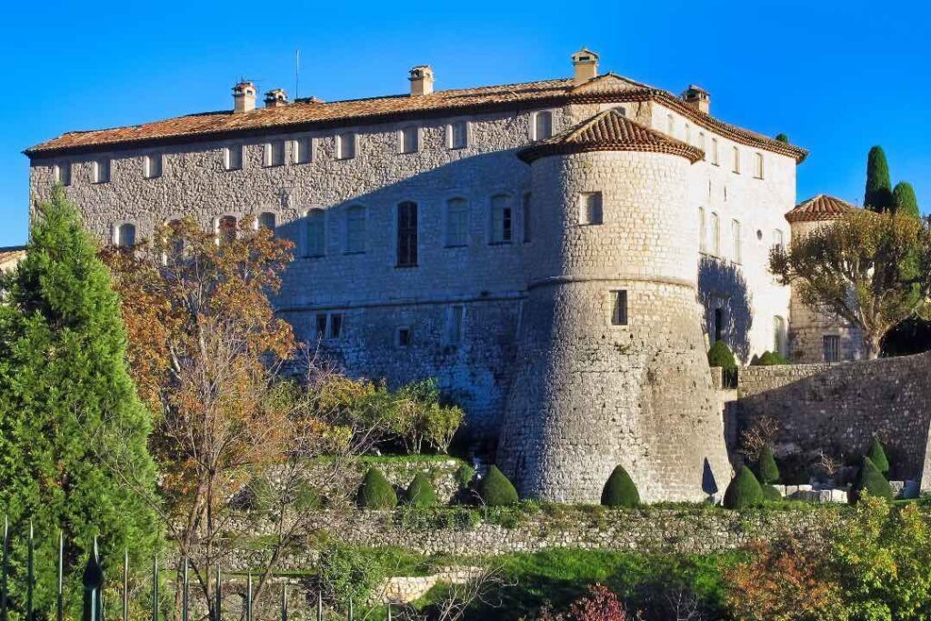 Chateau de Gourdon