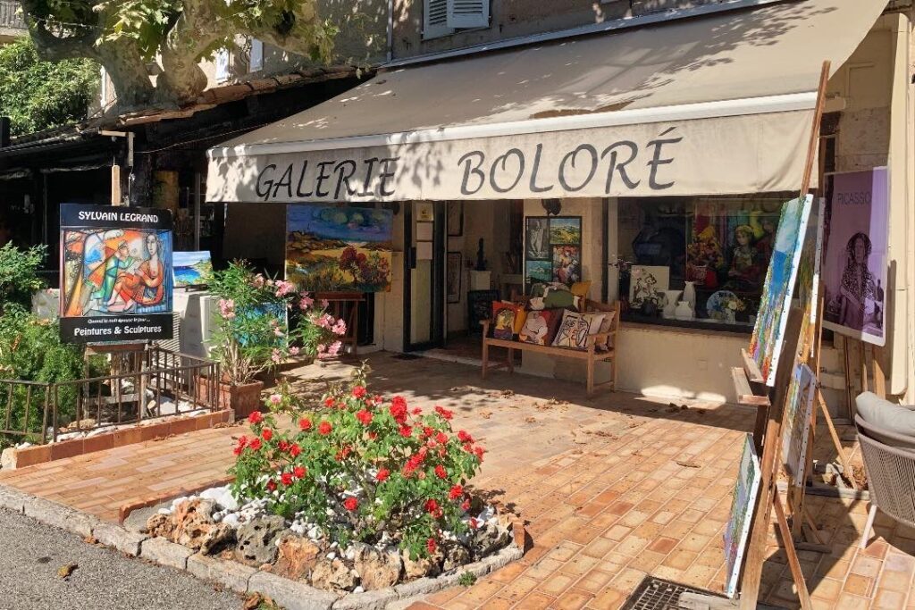 Art shop in Mougins Village