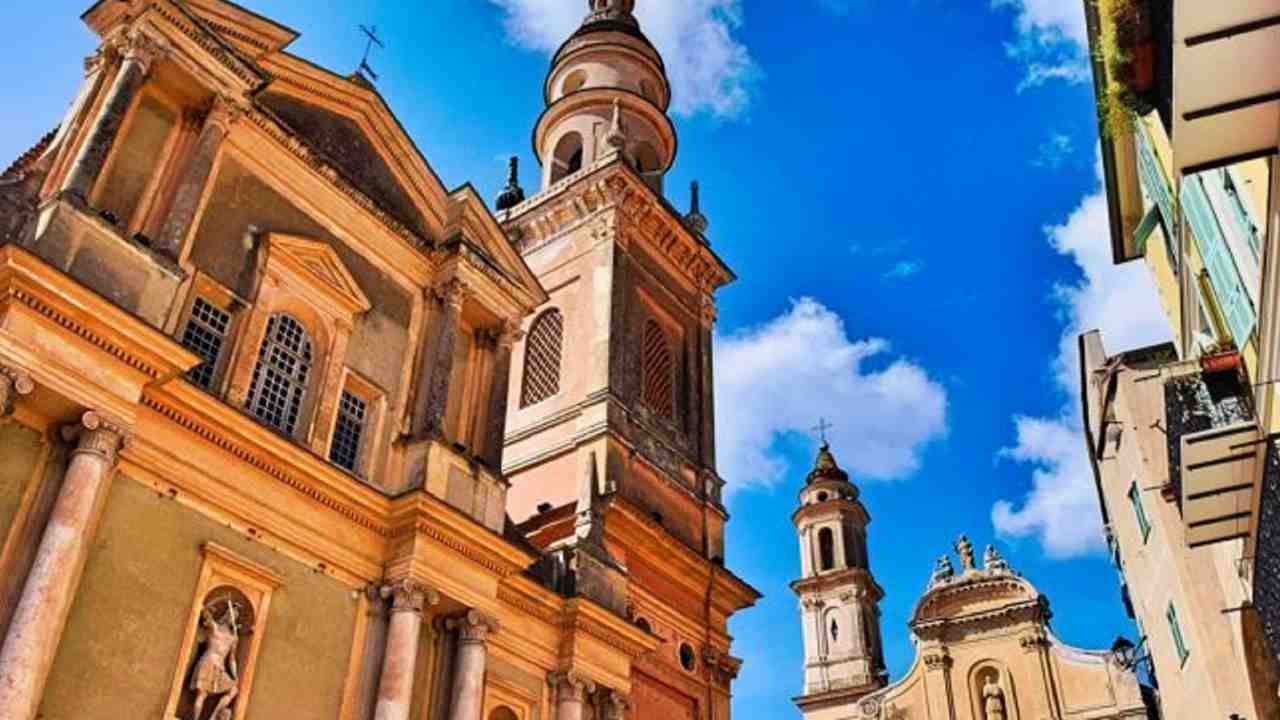 Basilique Saint-Michel, Menton