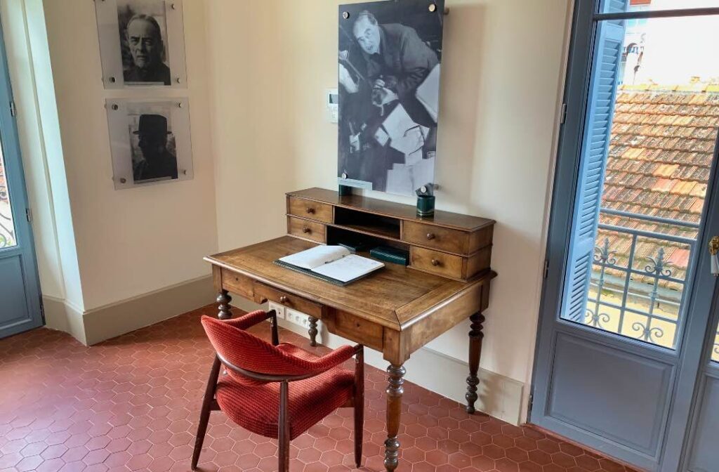 Bureau au musée Gombrowicz à la villa Alexandrine Vence