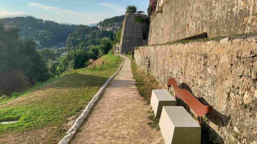 benches along the path outside the rempart of Saint-Paul de Vence