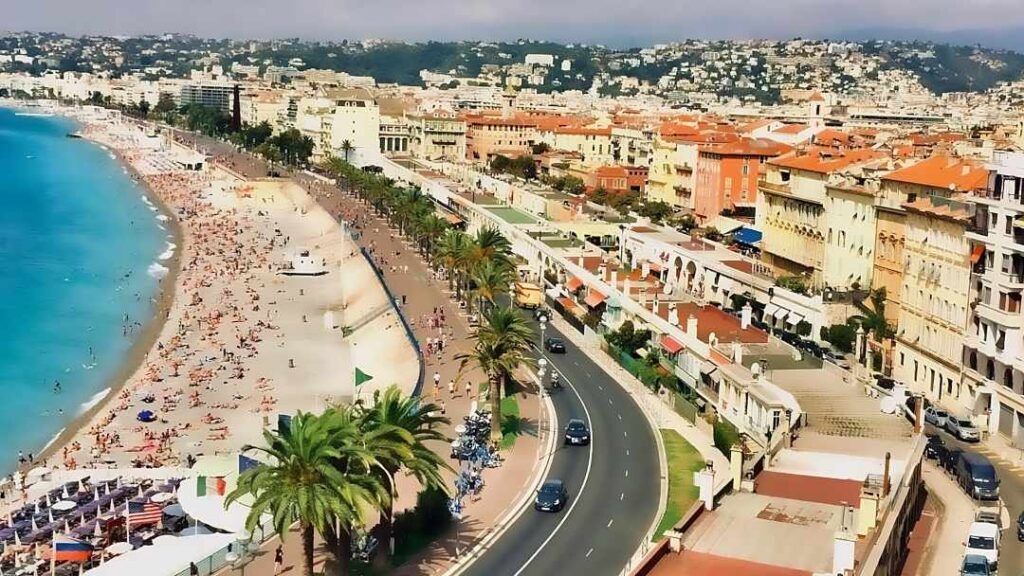 La vue sur Nice depuis la Colline du Château